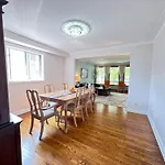 Elegant 6Br Grand Villa In Highland Hill