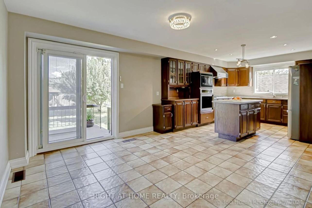 Elegant 6br Grand In Highland Hill Villa *
